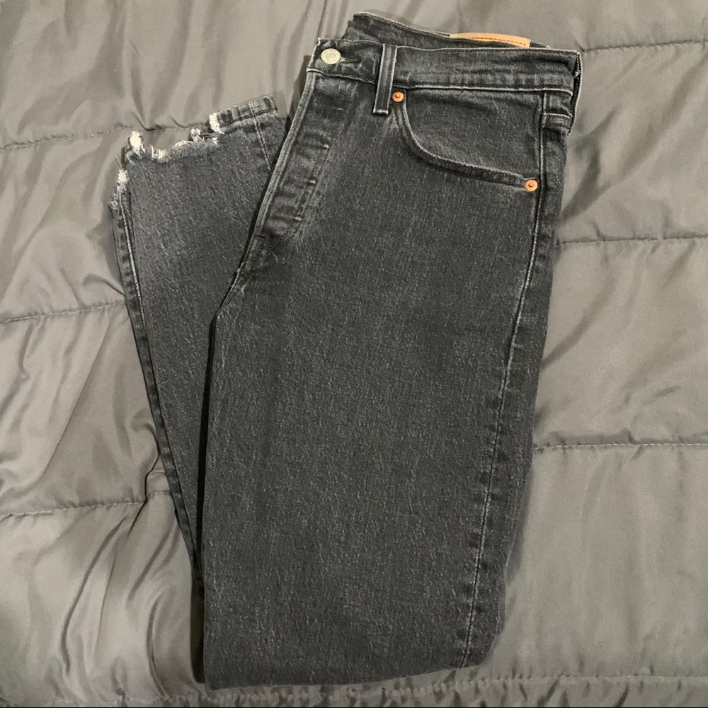Levi’s 501 Button Fly Skinny Distressed Jeans